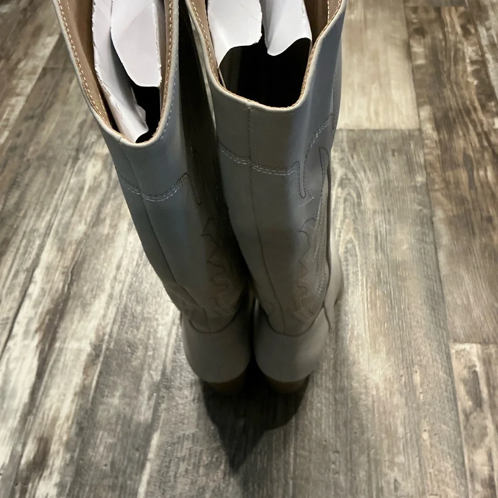 LC Lauren Conrad Women’s Knee-High Western Boot - Cream Size 9.5
